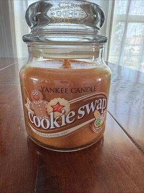 Yankee Candle Cookie Swap Jar - Orange and Cream Label